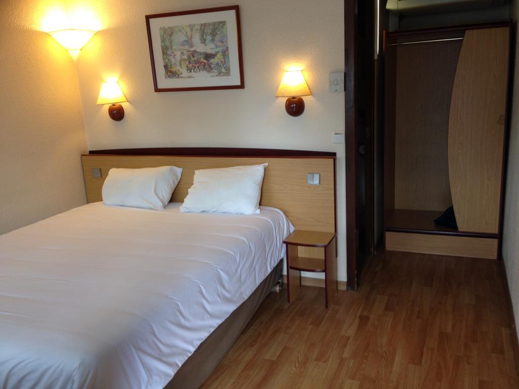 Campanile Mulhouse - Illzach Ile Napoleon Hotel Kültér fotó